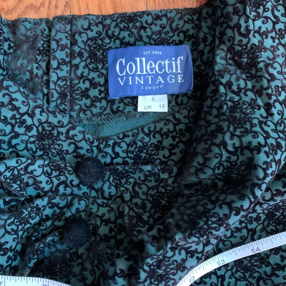 🚨SOLD🚨Collectif Vintage Brocade emerald green swing dress!! Size Large - Picture 10 of 13